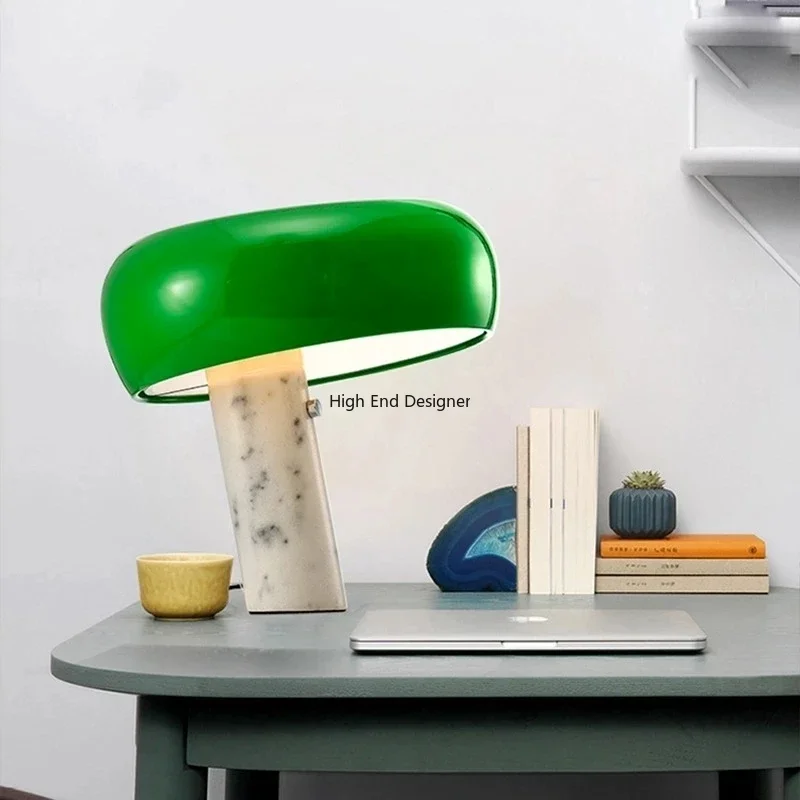 Lampe de bureau en marbre pour chambre à coucher, design de luxe italien, lampes de table à LED modernes pour étude d'enfants, lumières décoratives pour salon