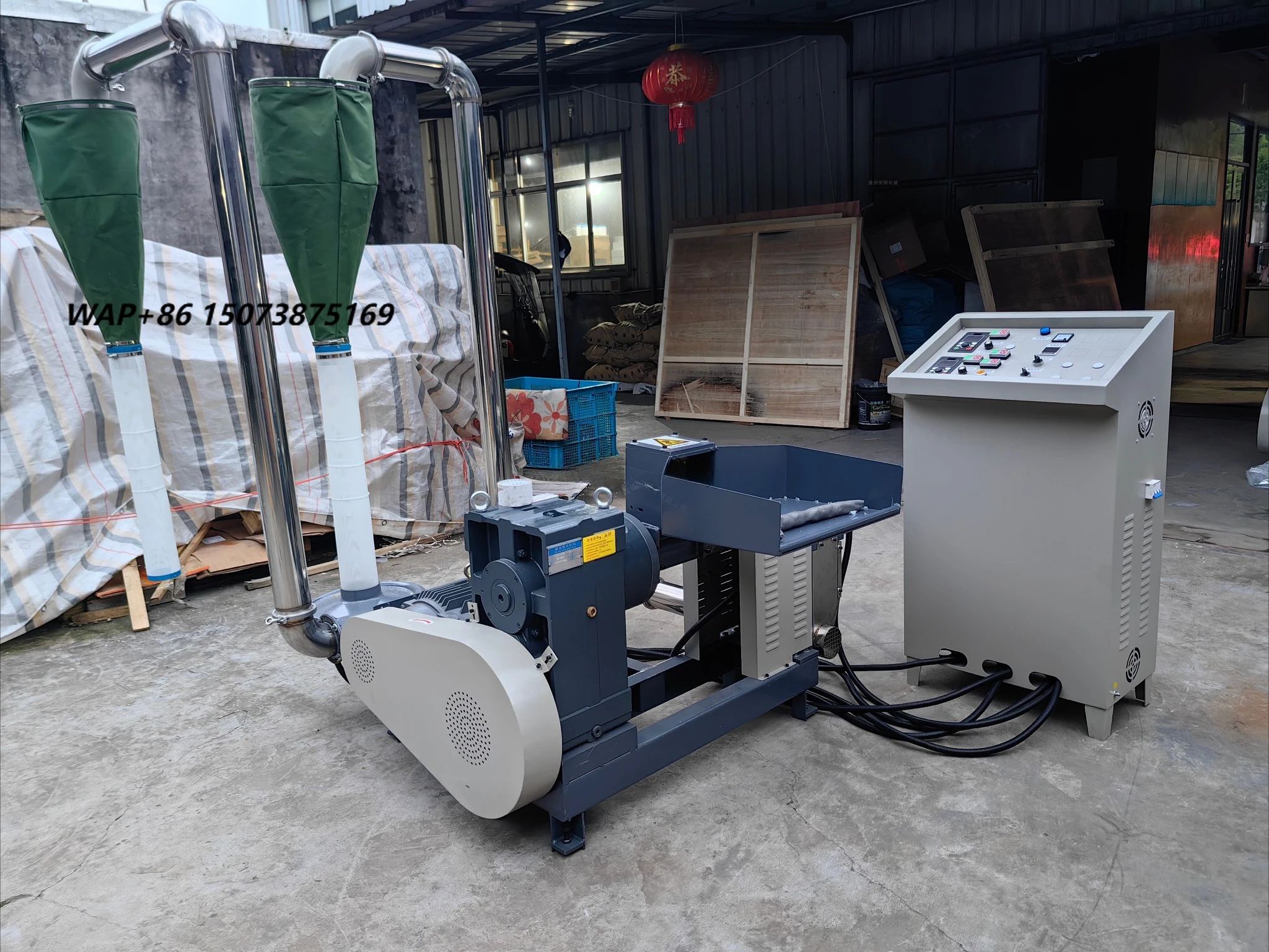 Small Waste Plastic Recycling PE HDPE LDPE PVC Single Screw Granulator Pelletizing Machine Waste Plastic Granulator