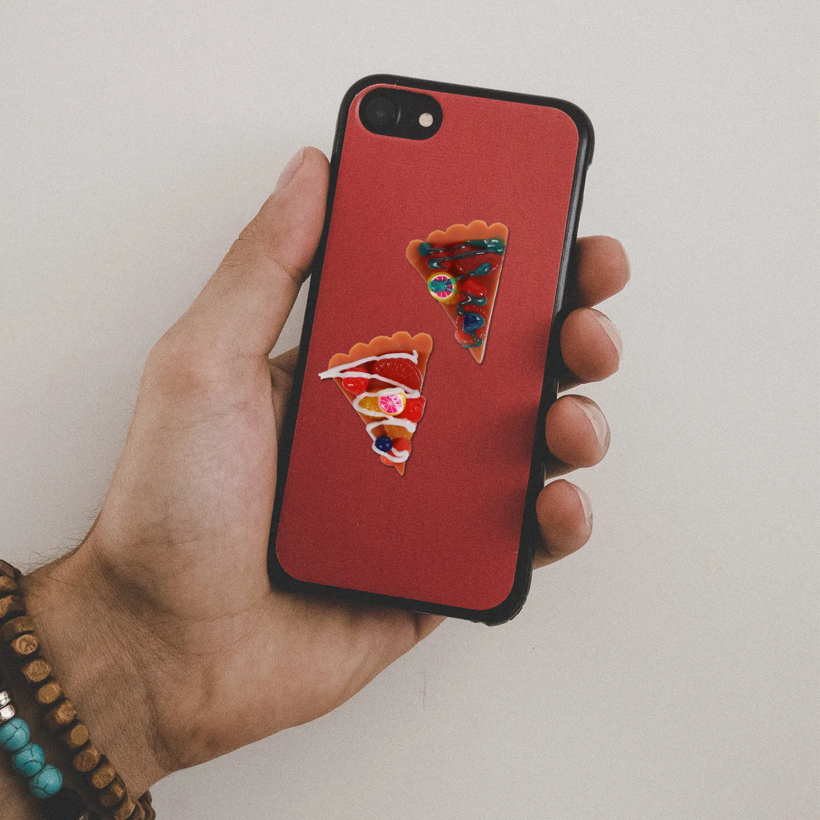 3 шт. миниатюрных треугольных – обзор и цена Phone Cases With Charms