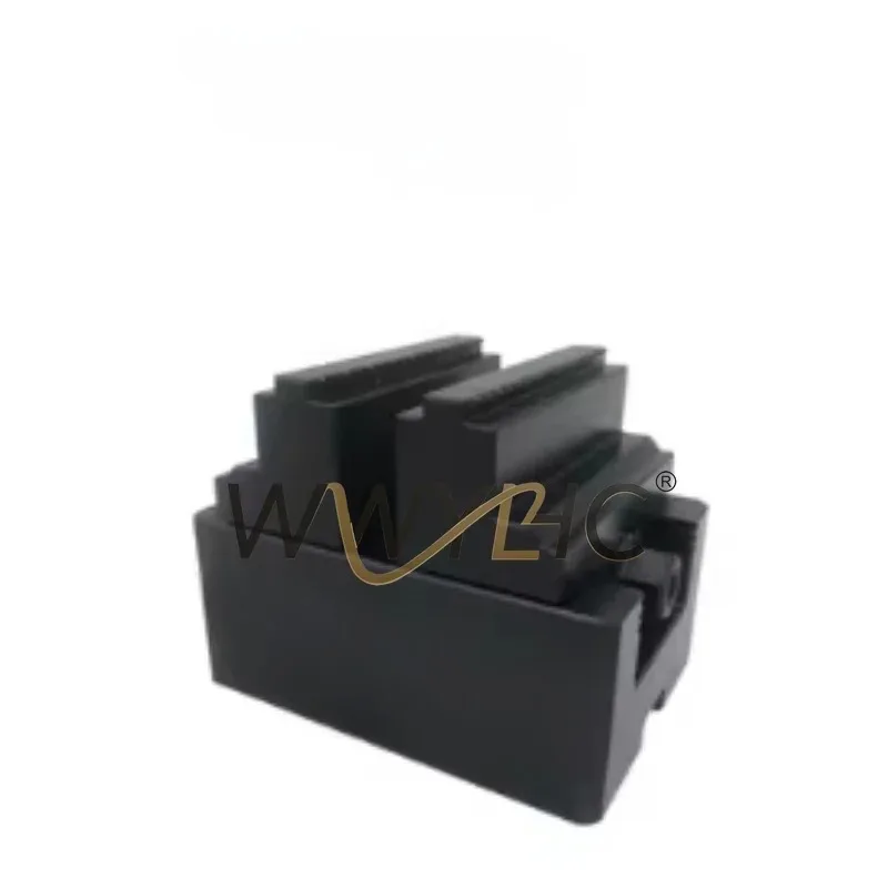 Suitable for Tiger Pliers Self Centering 4-axis CN CNC Tooling Machine