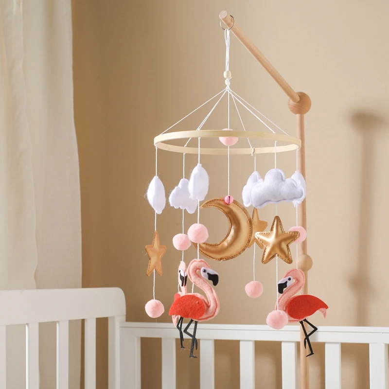 Cute Flamingo Baby Rattle Toy Wooden Mobile Musical Bed Bell Hanging Toy 0-12 Month Girl Newborn Infant Crib Gift Holder Bracket