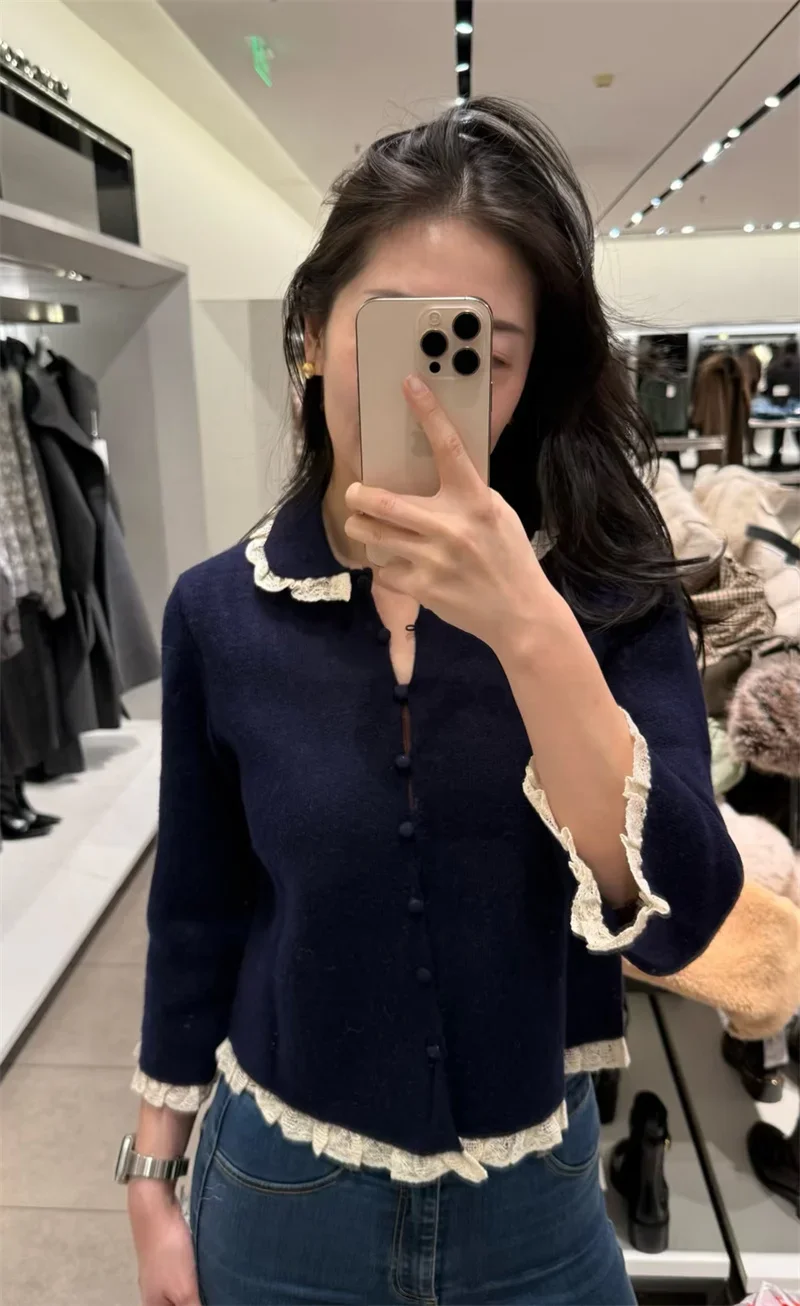 เสื้อคาร์ดิแกนไหมพรมผู้หญิงสำหรับฤดูใบไม้ร่วง แต่งลูกไม้ ปกปีเตอร์แพน ตัดต่อผ้า แขนยาว ติดกระดุม สไตล์ลำลอง เสื้อสเวตเตอร์ผู้หญิง เสื้อท่อนบนผู้หญิง