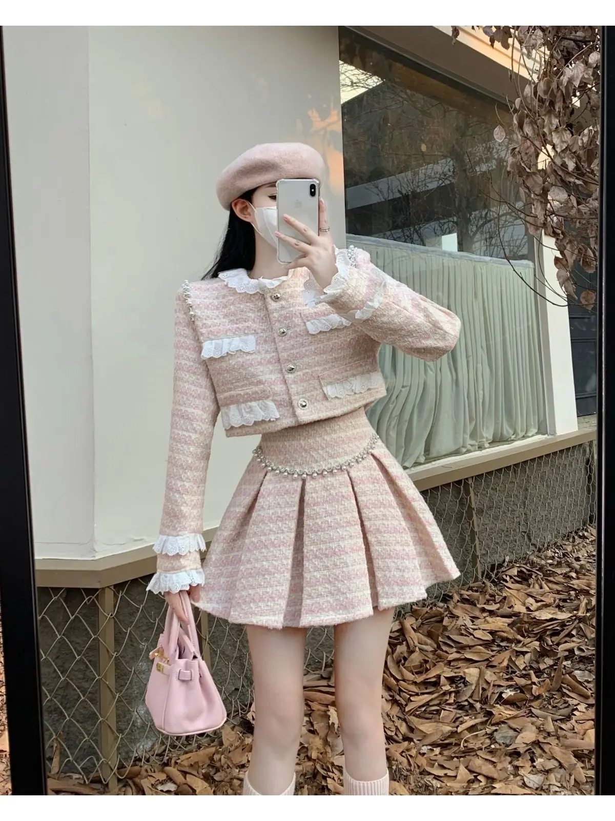 

Autumn/winter New Stylish French Sweet-cool Tweed-inspired Bouclé Jacket with Pleated Skirt, Two-piece Set for Women Hot Sale