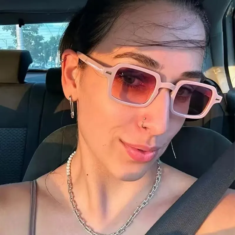 نظارات شمسية مستطيلة صغيرة جديدة للنساء نظارات شمسية كلاسيكية عصرية للرجال نظارات واقية من الأشعة فوق البنفسجية أساسية رائعة