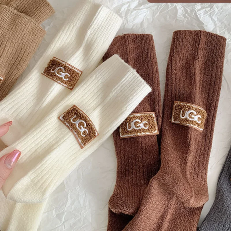 Winter Warm Wool Socks for Women Socks Casual Middle Tube Thermal Socks Girls Fashion Solid Color Thicker Long Socks