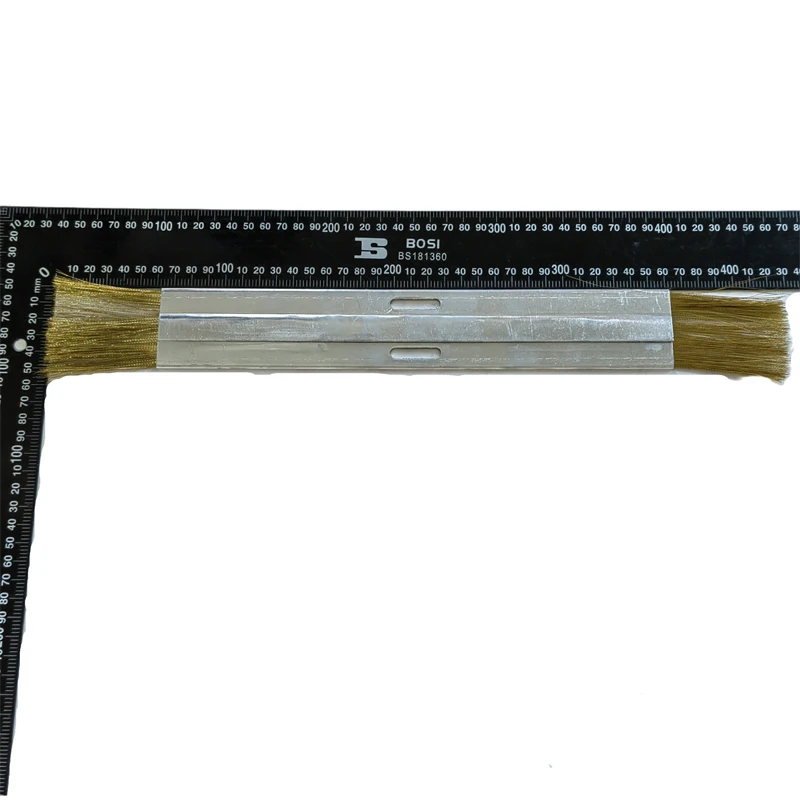 Escalator Antistatic Brush 2 Holes L430mm