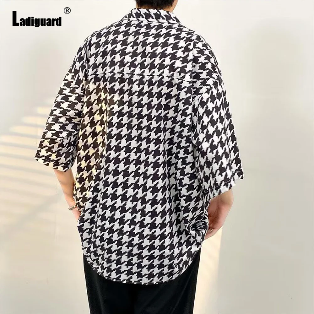 Ladiguard 2024 Mens Short Sleeve Casual Loose Blouse Korean Fashion Houndstooth Print Shirts Masculina Camisa Top blusas Hommes