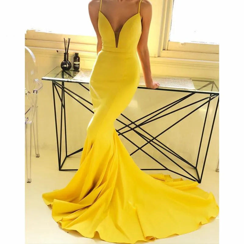 GUXQD-Robe de Soirée Sirène Jaune à Bretelles Spaghetti pour Femme, Col en V, Dos aux, Bal de Promo