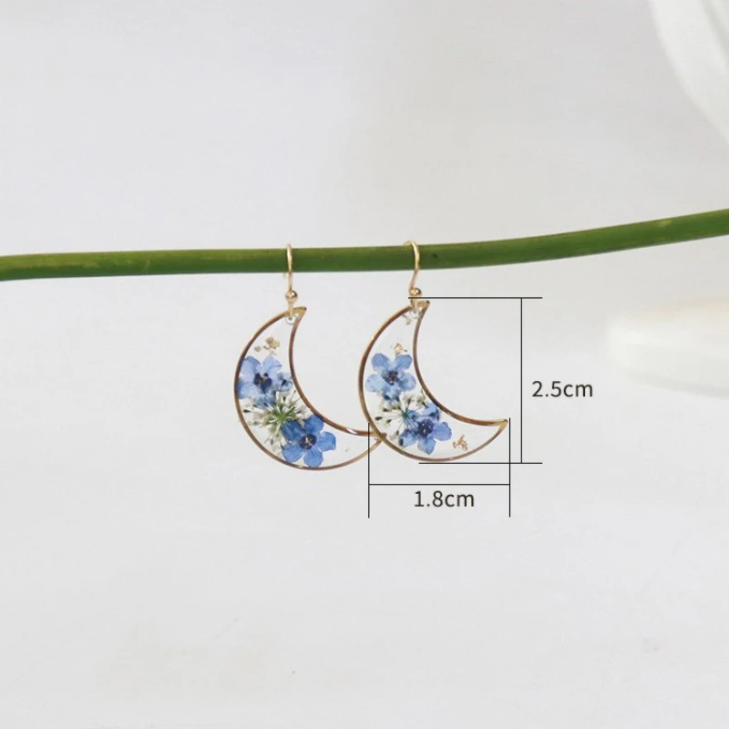 Cute Moon Earring With Dried Flower Jewelry Unique Moon Shape Epoxy Resin Natural Flower Earrings Colored Pressed Flower Earring
