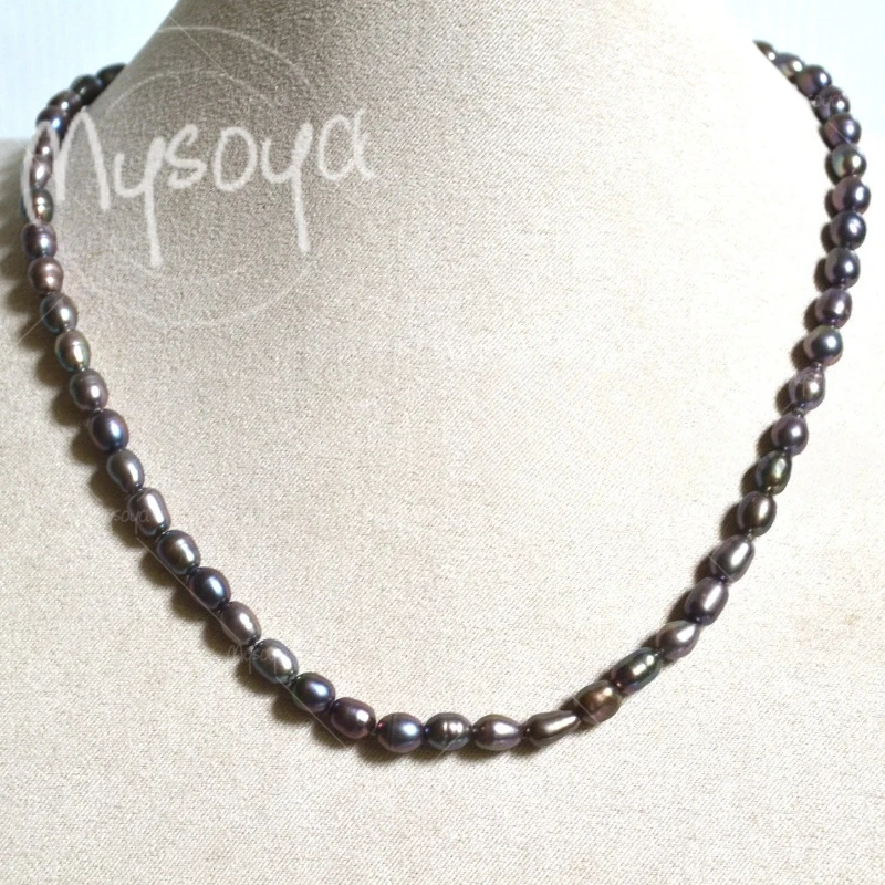 

MYSOYA 3-4mm Black Rice-shaped Freshwater Pearl Necklace, for Her/ Him, Suitable for Birthday/ Wedding/ Father's Day Gift Mn-30