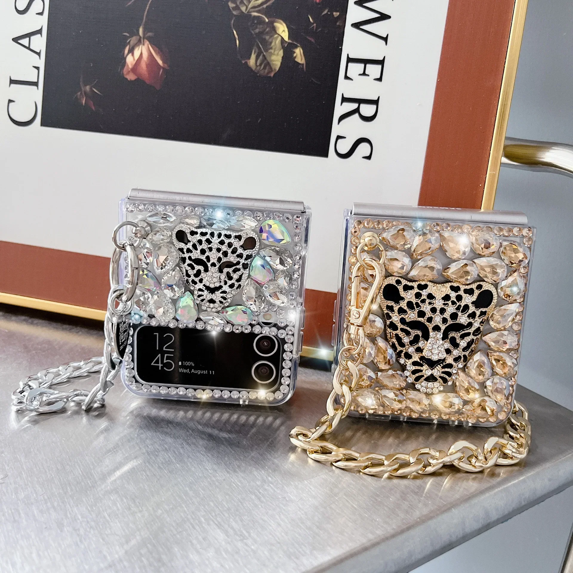 

Phone Case Cover with Metal Hand Chain, Bling Diamond Leopard Head, Luxury Fashion, for Samsung Galaxy Z Flip 4 3 Z Flip 5