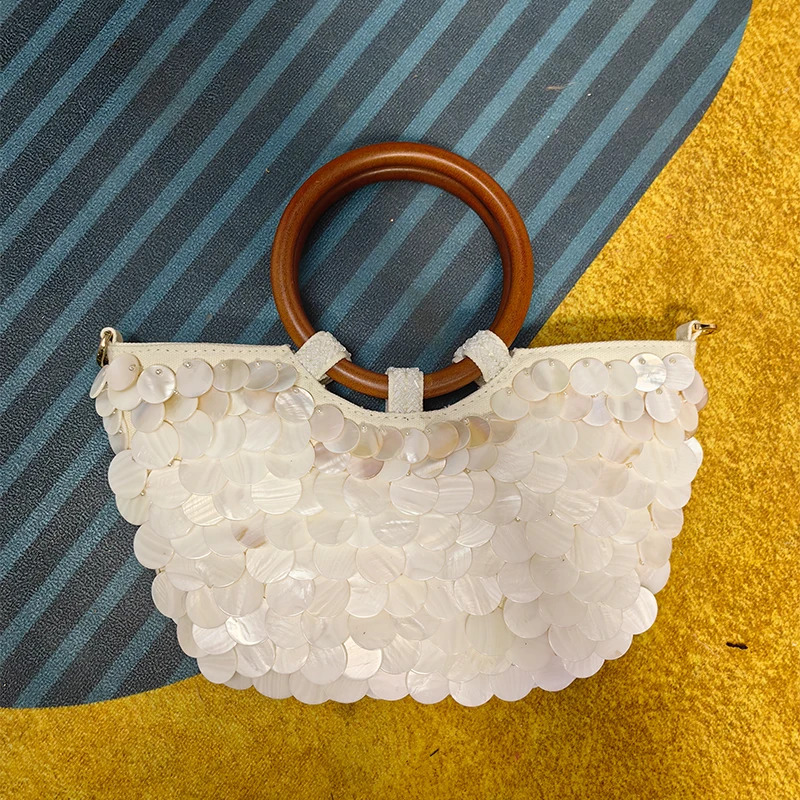 

French High-end Shell Bag Fashion Brand Designer Bag Hot Sale Allmatch Handle Crossbody Bag Metal Chain Wooden Handle Square Bag