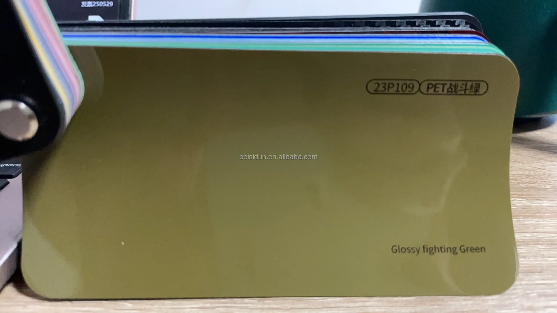 Highest Quality Ultra Glossy Fighting Green Vinyl Wrap Gloss Dark Khaki Green Vinyl Wrap SUPER GLOSS ARMY GREEN Quality Warranty