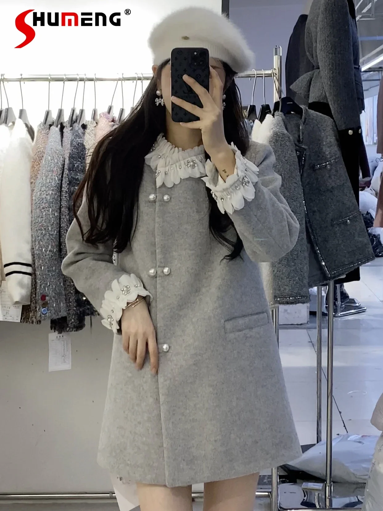 

2024 Winter New Down Liner Small Fragrant Dresses Women's Medium Long Coats Wool Coat Feminine Bead Diamonds Solid Color Dress