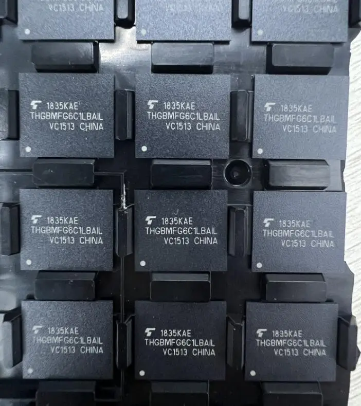 THGBMFG6C1LBAIL Neues Original