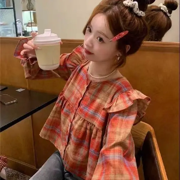 Herbst Neue Süße Rüschen Langarm Plaid Shirts Frauen Koreanische Chic Rundhals Einreiher Crop Tops Mode Bluse