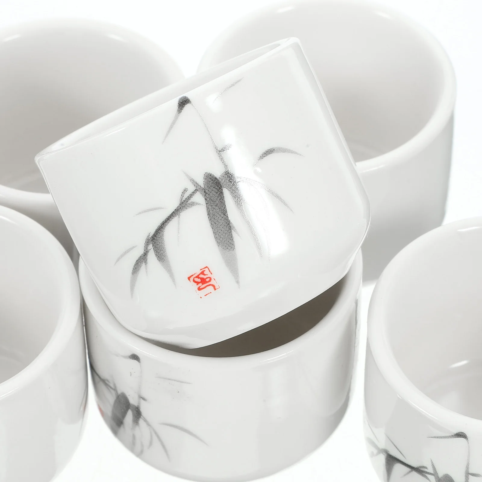 

1Set Ceramic Japanese Style Sake Pot Cups Traditional Saki Flagon Set Reusable Wine Cup Bar Home Gift Saki Kettle