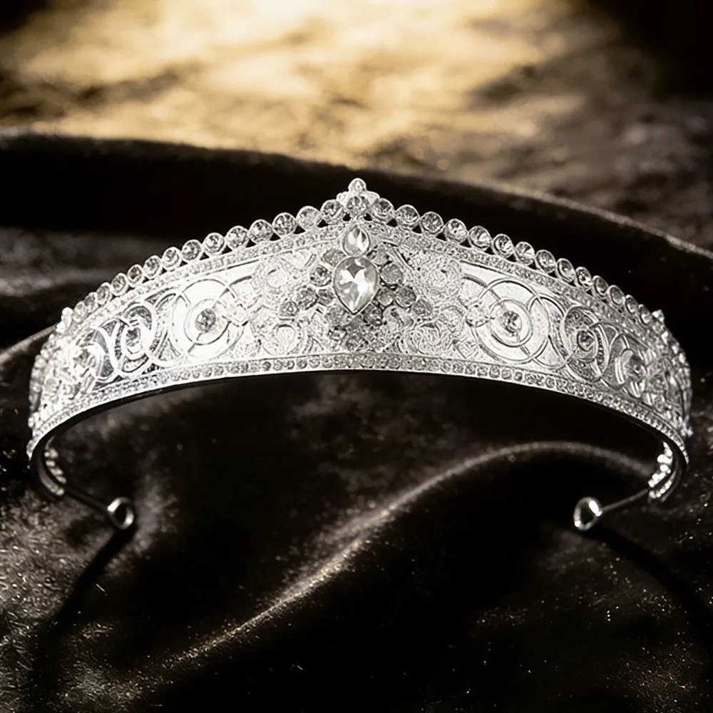 tiara-elegante-de-liga-metalica-com-strass-brilhantes-coroa-gotica-estilo-palacio-acessorio-de-cabelo-para-concurso