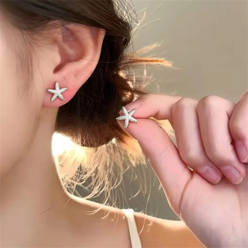 

Vintage Summer Metal Star Shell Earrings for Women Geometric Piercing Starfish Stud Earrings Ocean Beach Party Jewelry Gift