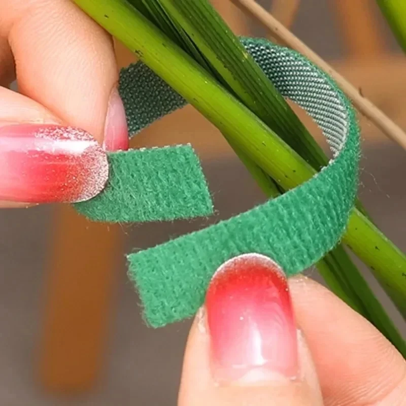 Self Adhesive Plant Tie Adjustable Nylon Plants Cable Hook Loop Support Garden Twine Bandage Reusable Fastener Green Tape Strips