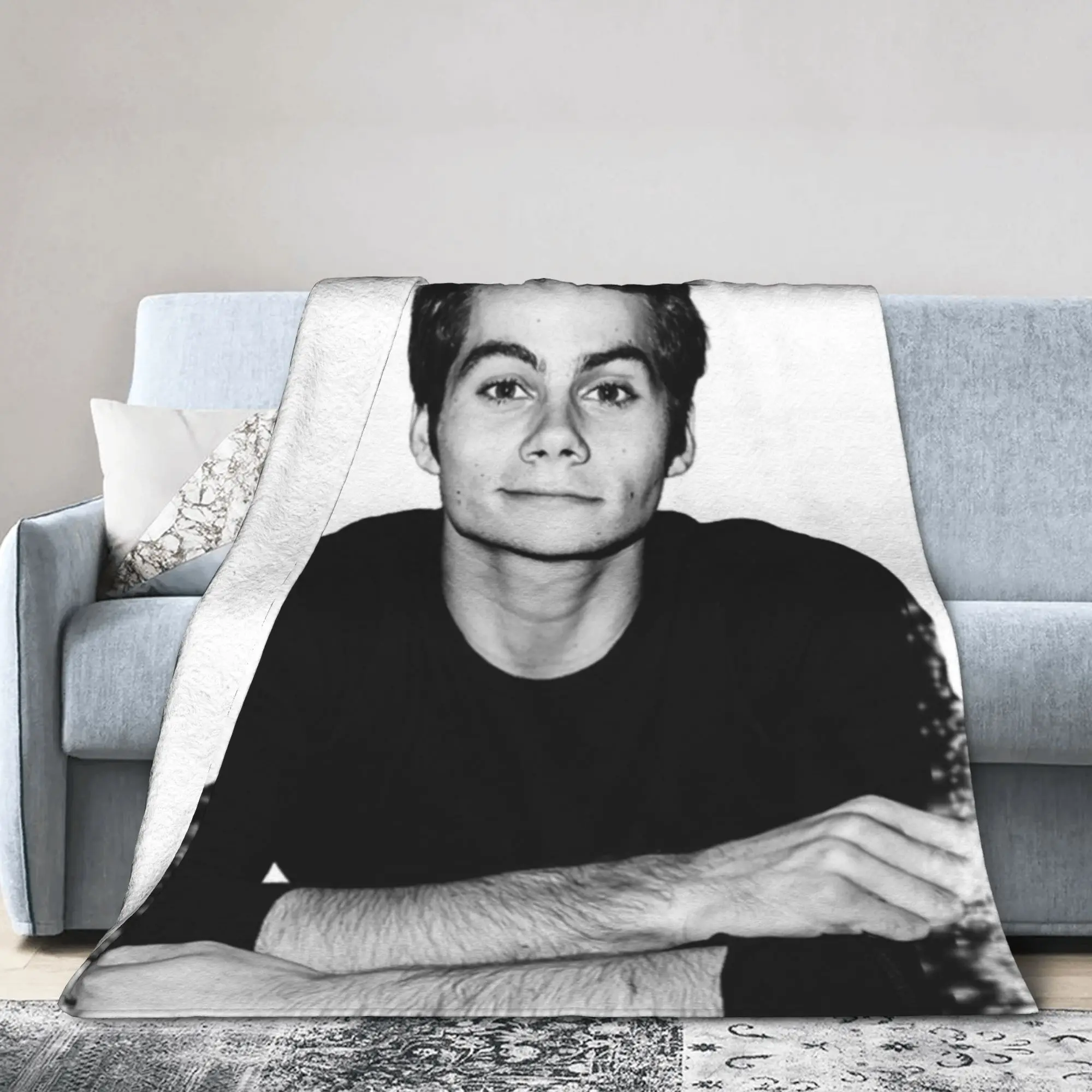 Dylan O'Brien Blankets Velvet Summer Air Conditioning Vintage Actor Multi-function Soft Throw Blankets for Sofa Car Rug Piece