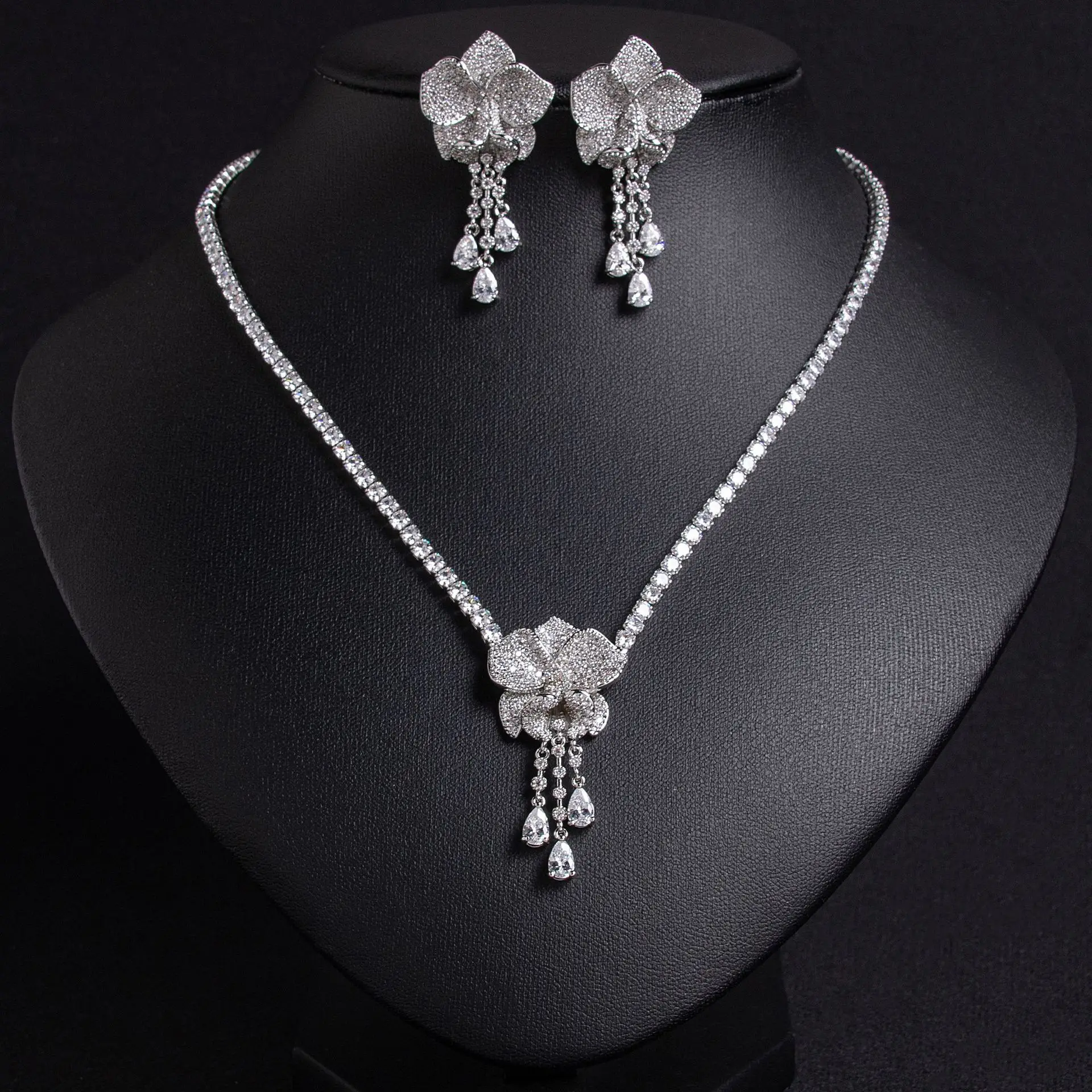 

HIBRIDE New Cute Fashion Flower Tassel Ladies Jewellery Necklace Earrings Zirconia Set Graduation Summer Prom Party Travel S-628