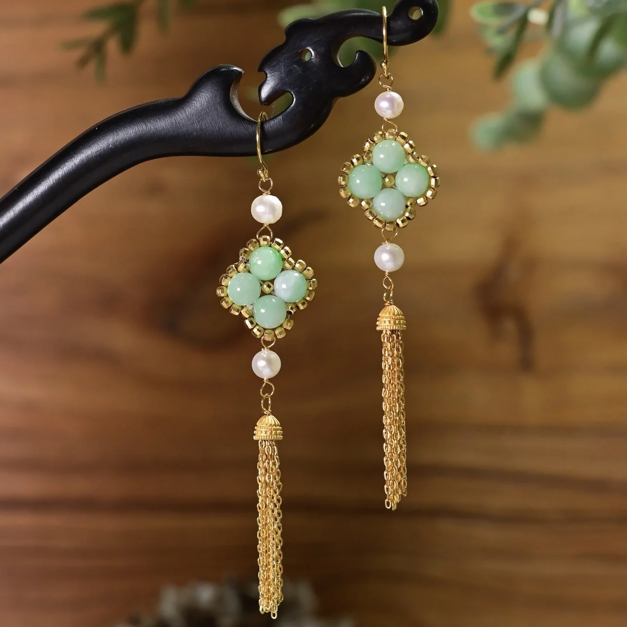 Natural Grade A Pea Green Jadeite Four Leaf Clover Tassel Earrings Freshwater Pearl Gilded S925 Silver Chinese Women Ear Jewelry