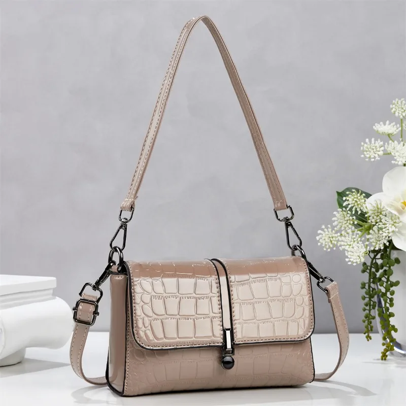 nova-bolsa-transversal-feminina-elegante-de-couro-envernizado-brilhante-2026-versatil-para-o-dia-a-dia