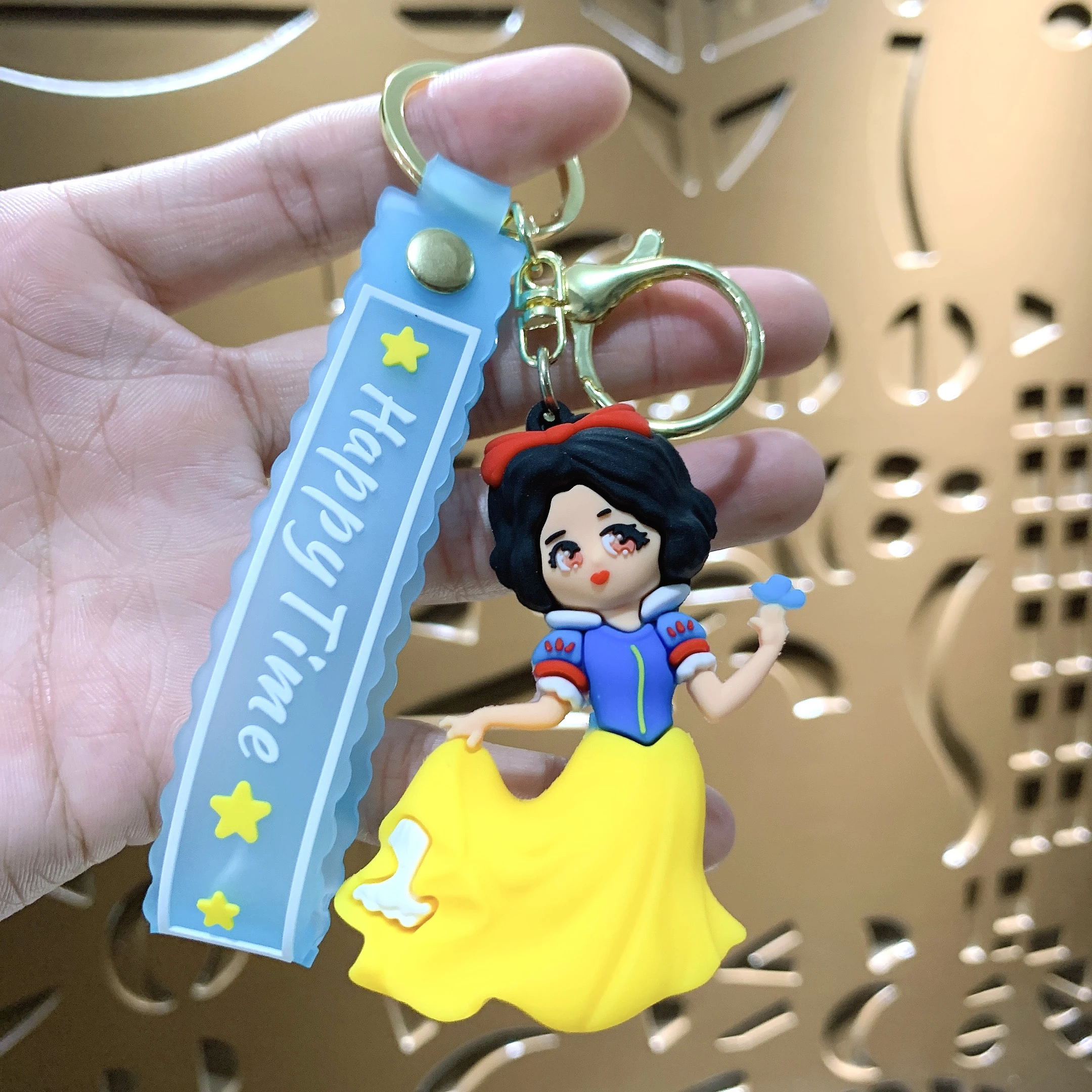 Creative Cartoon Snow White Keychain Cute Mermaid Keychain Elsa Car Key Chain Belle Bag Charm Gift