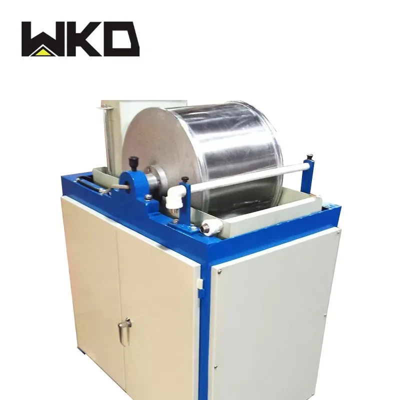 i Small Scale Lab Magnetic Separator for Separating Tailing Ore
