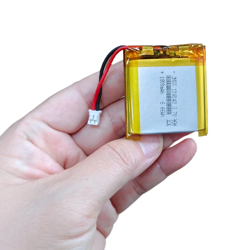بطاريات قابلة للشحن En Polymère De Batterie Au Lithium 3,7 V 1800 MAH 104040 Pour Mp3 GPS PSP DVD T telephone