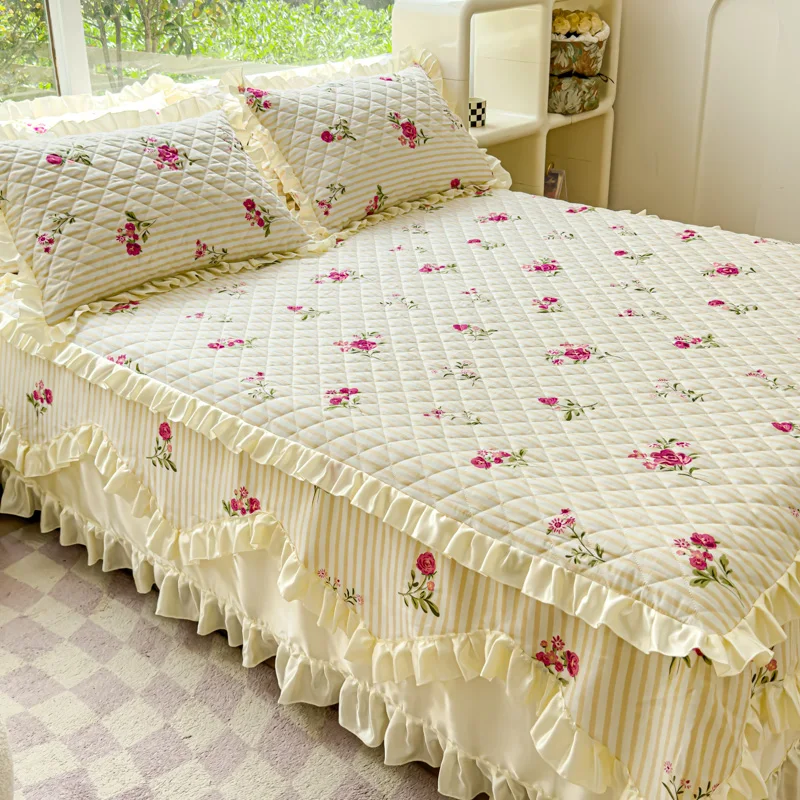 100% Cotton Thicken Quilted Bedspread King Queen Size Princess Lace Bed Skirt Pure Cotton Bed Cover Not Including Pillowcase