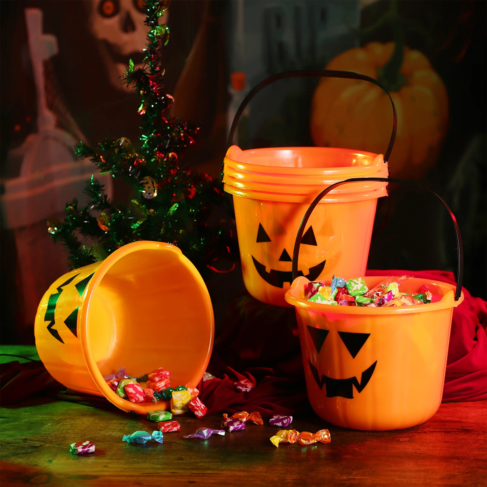 

6Pcs Pumpkin Bucket Halloween Candy Holder with Handle Pail for Party Favors Kids Halloween Party Supplies