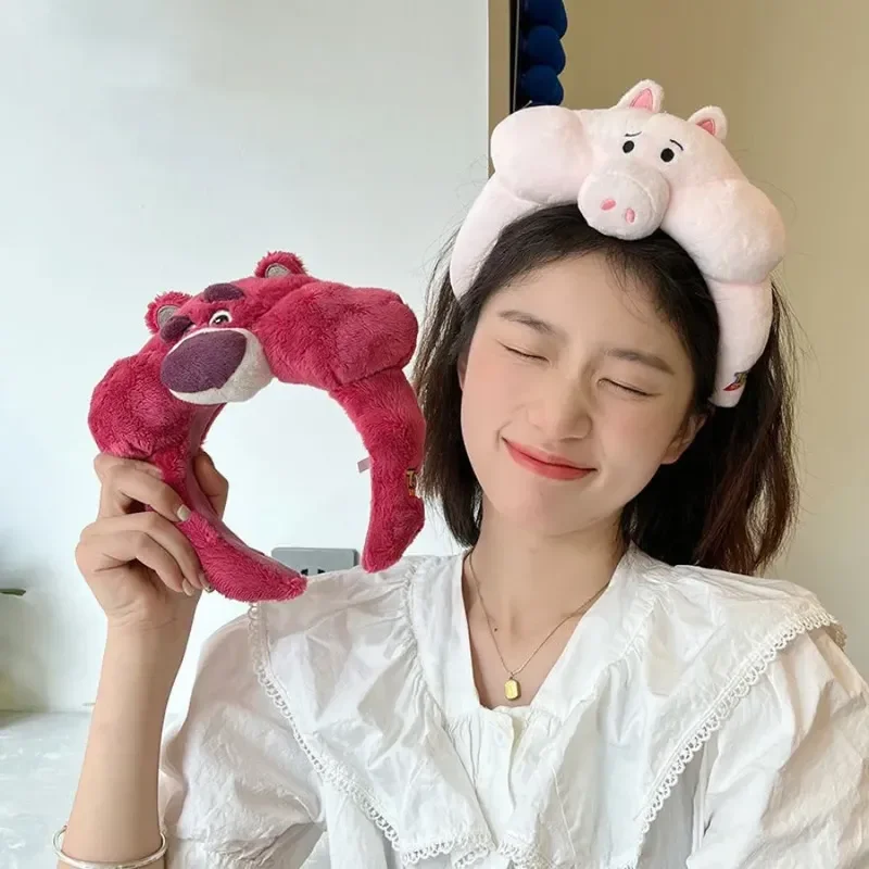 Aksesoris Rambut Lucu Disney Kartun Lotso Judy Pooh Bear, Headband untuk Wanita, Headband untuk Mencuci Muka, Aksesoris Rambut untuk Pesta, Hadiah Kejutan