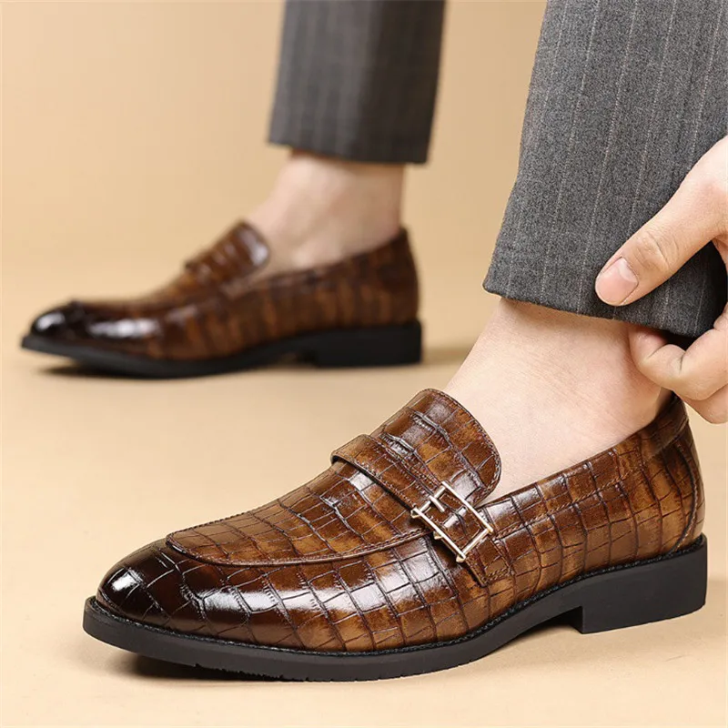 2026 Luxury Designer New Crocodile Pattern Pu Leather Casual Shoes For Men Slip On Loafter Formal Wedding Dress Homecoming