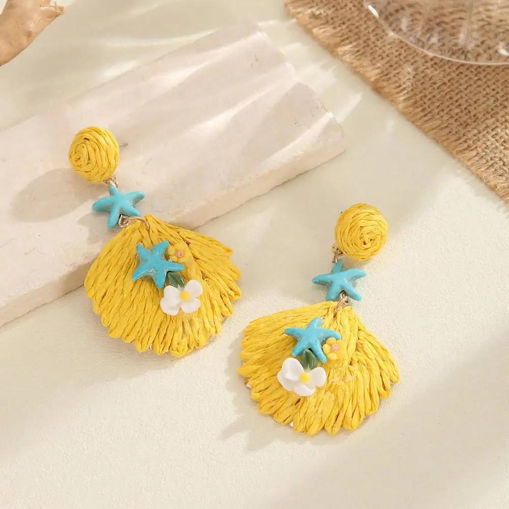 Summer Travel Accessories Bohemian Raffia Starfish Earrings Handwoven Straw Rattan Drop Dangle Jewelry Summer Beach Boho