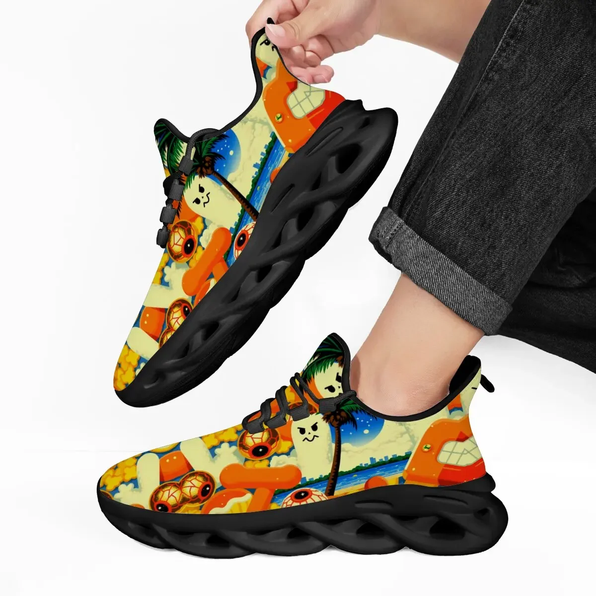 

Обувь на платформе с героями мультфильмов на Хэллоуин, легкие сетчатые кроссовки для бега, повседневная обувь для девочек, зимние красочные кроссовки с принтом тыквы для мальчиков