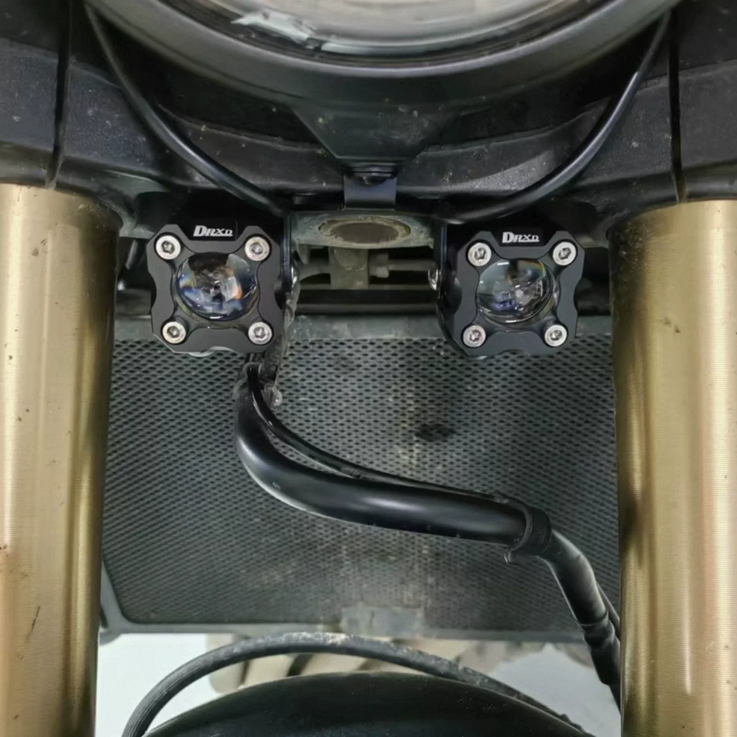Motorcycle Hidden Spot Light Bracket Auxiliary Light Mount Holder For Honda CB650R 2019-2023 Fit F150S Future Eyes LED Light