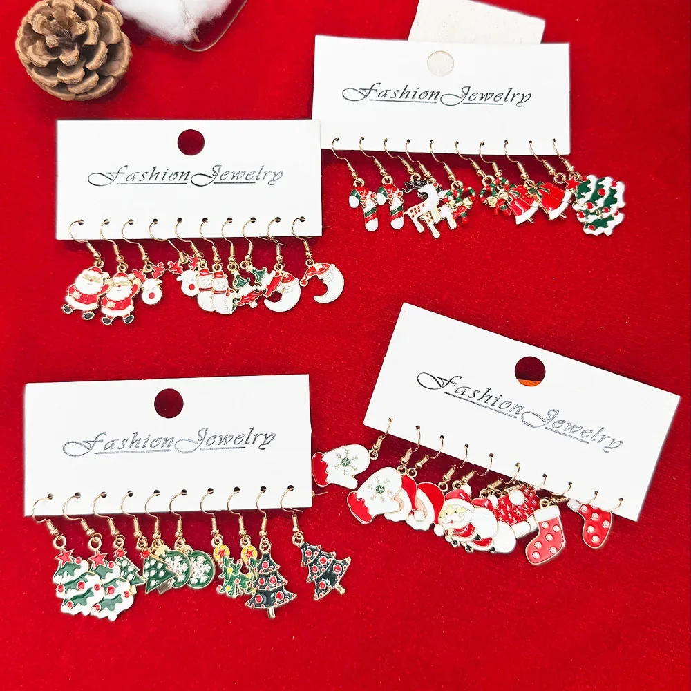 40PCS Women's Christmas Earring Set, Drip Oil Christmas Tree Santa Claus Snowman Pendant Earrings, Christmas Gifts Choice