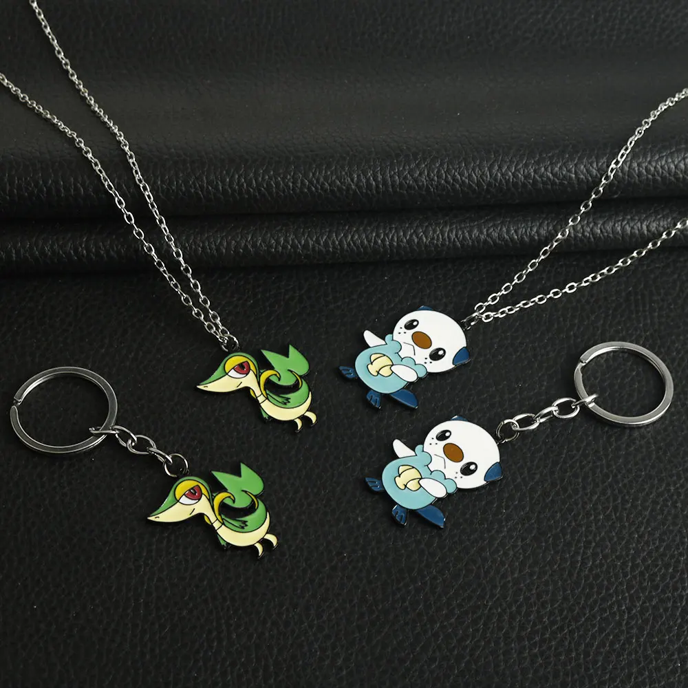 أنيمي Snivy Oshawott سلسلة مفاتيح معدنية الحيوان شعار قلادة المختنق سيارة كيرينغ الرجال الصبي مجوهرات لطيف هدية لمحبي