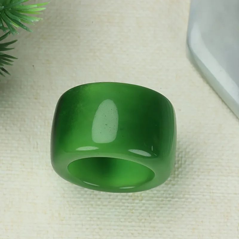 New Men's Domineering Finger Wrench, Dark Green Ancient Ring, Ancient Finger