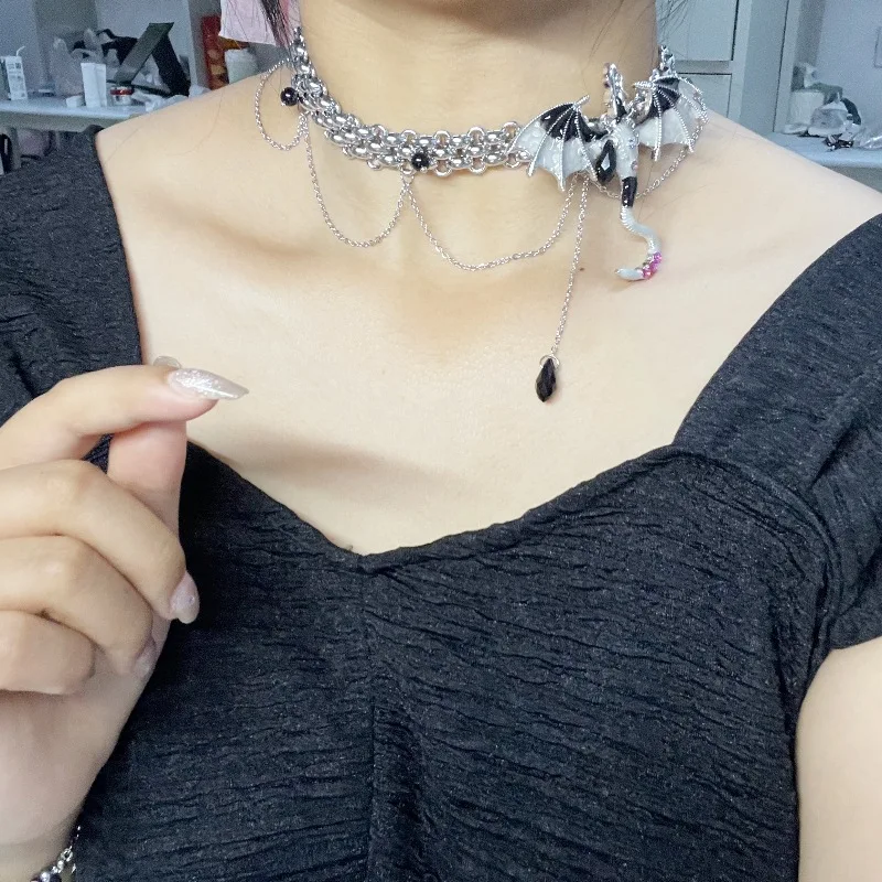 DIY accessories  Heavy Industry Black and Red Flying Dragon Yabi Style Leather Splicing Necklace Spice Girl Subculture Sweet Coo