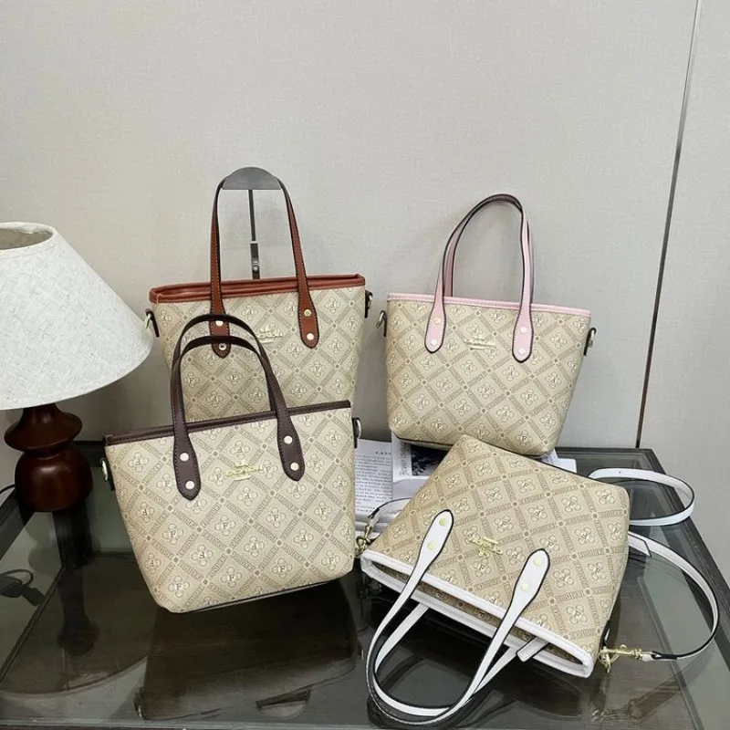 

Versatile Sleek Female Bag Underarm Crossbody Office Commuting Daily Work Business Trip Attractive Exquisite Chic Timeless