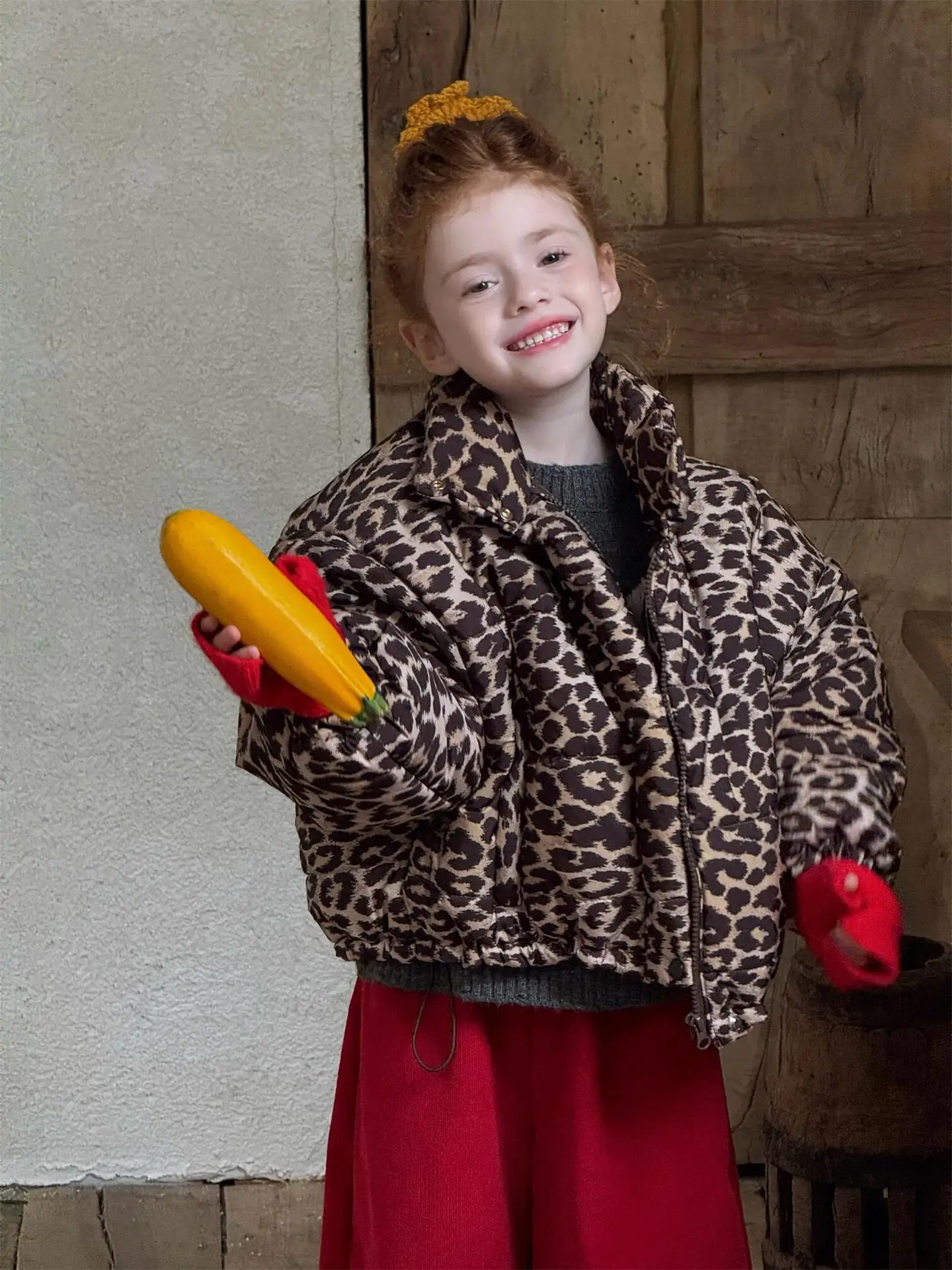 ملابس الأطفال الكورية 2025 الخريف الشتاء جديد الفتيات معطف ليوبارد طباعة عادية الخفافيش سترة قطن قصيرة