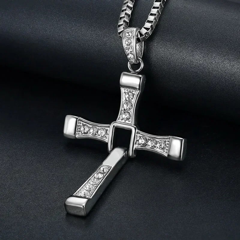 Dominic Toretto The Fast and The Furious Celebrity Vin Diesel Item Crystal Jesus Men Cross Pendant Necklace Gift Jewelry