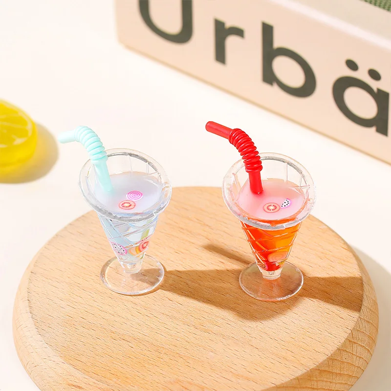 

5 Pcs Dessert Figure Mini Cup Ornaments House Dollhouse Juice Home Decor Decorate