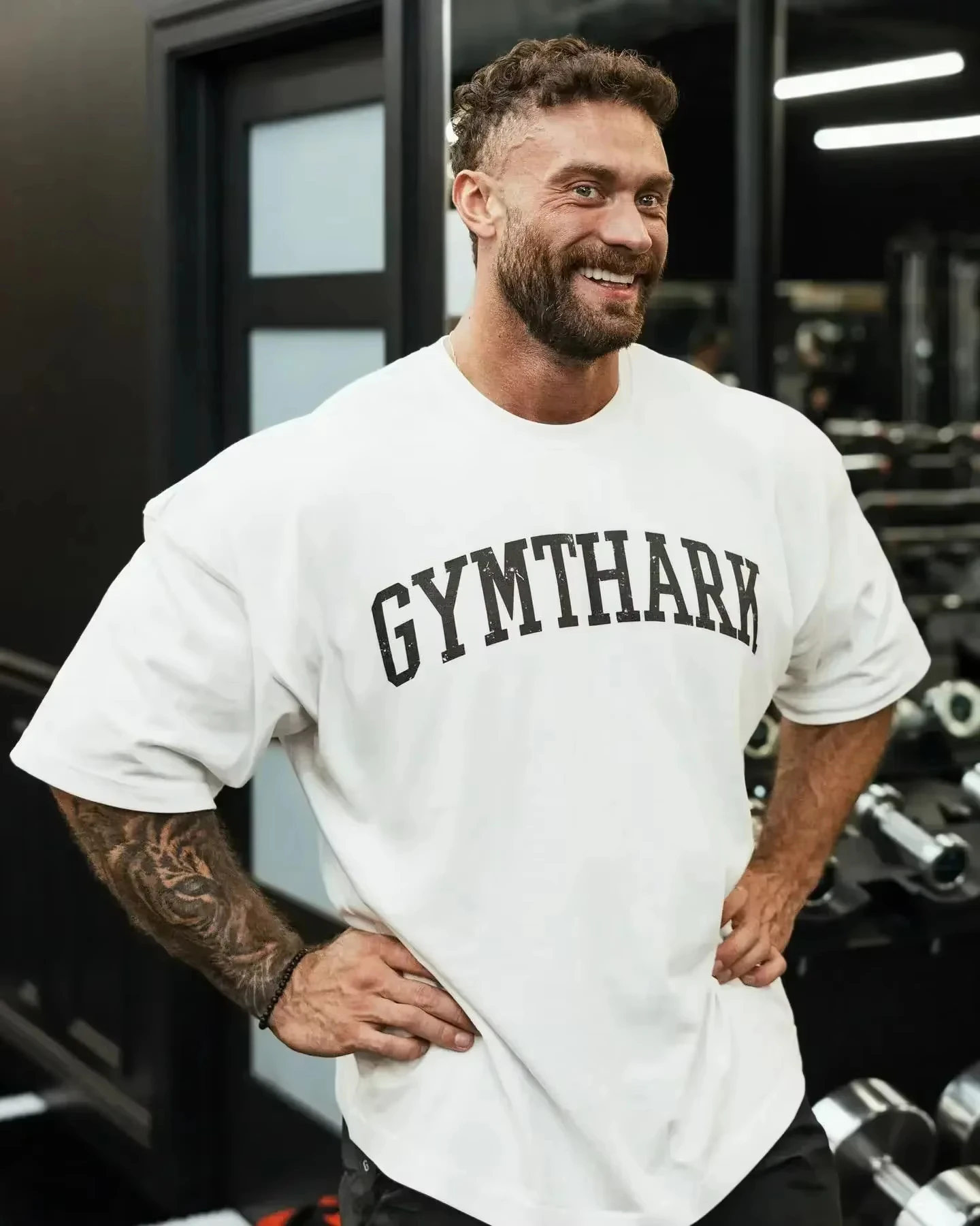 Tiger Eye Herren Baumwoll-T-Shirt Gym-Wear Lässiger Stil Athletische Passform Trendiges Athleisure Sportliches Alltags-Komfort Streetwear