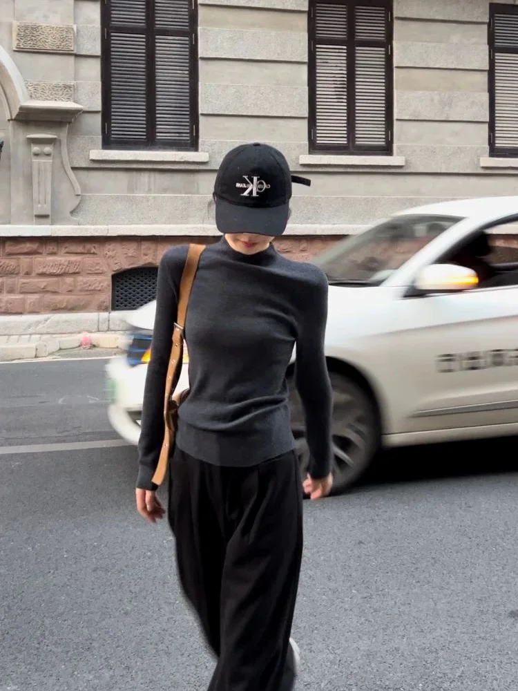 2025 جديد سترة الكشمير المعنقة المرأة محبوك نصف الياقة المدورة المرأة سترة الكورية موضة عادية سترة الكشمير المعنقة المرأة