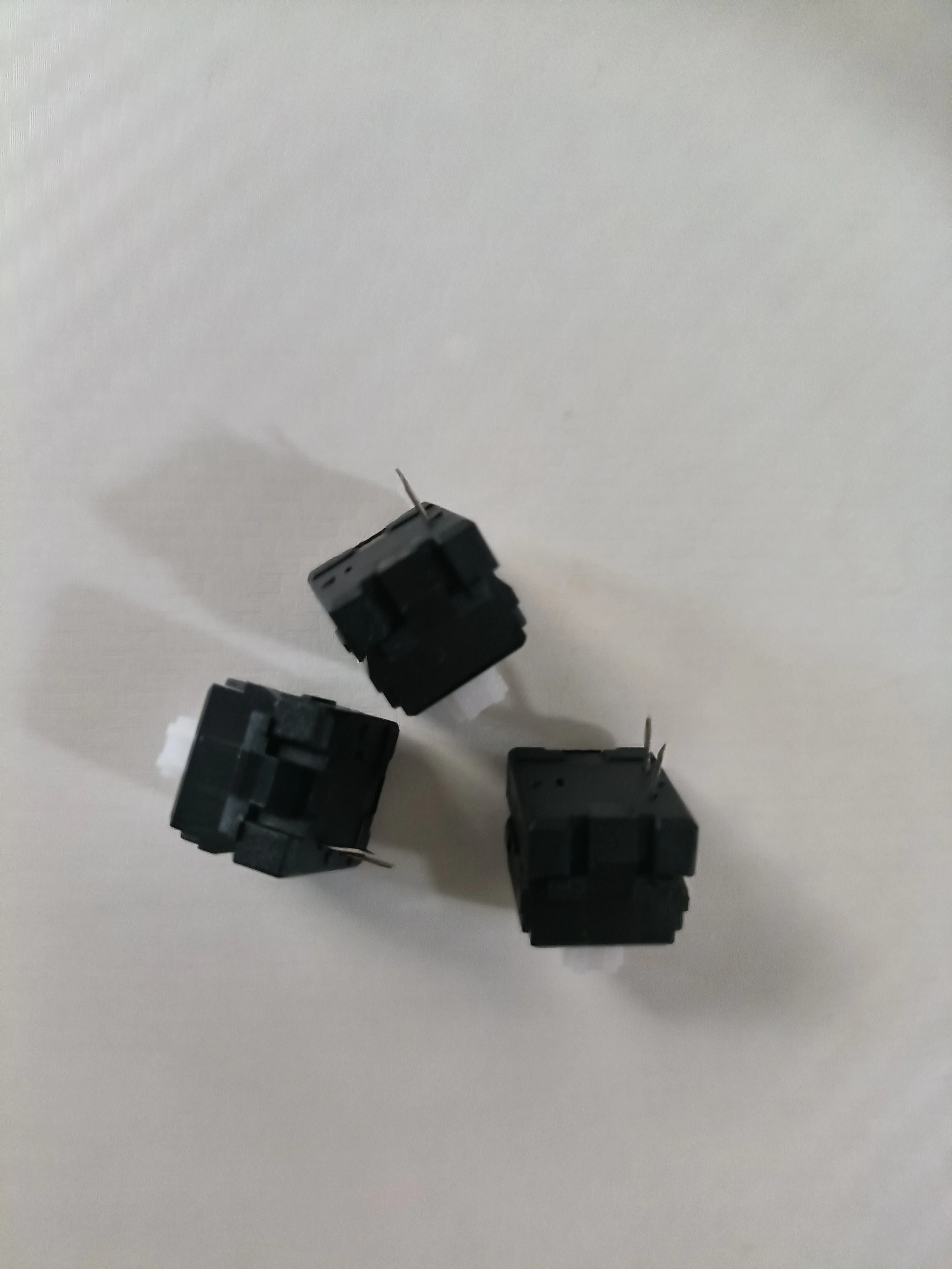 YYT 20PCS Mechanical Keyboard Switches LS-080 Dedicated 2-Prong Switches Non-Locking Cross Shape for Keyboard Accessories