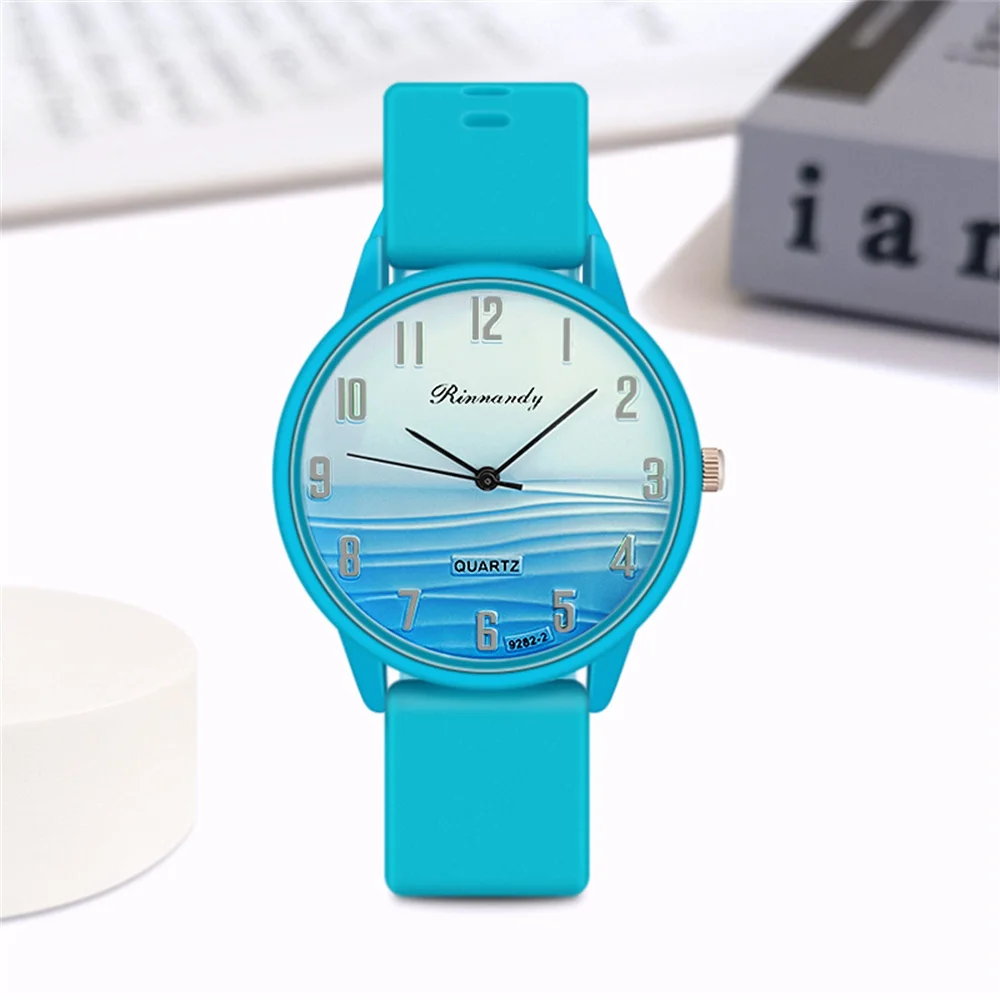 Fashion 2024 Sports Women\'s Pointer Wave Digital Design Quartz Watch Casual Grey Silicone Women Clock Gift Watches